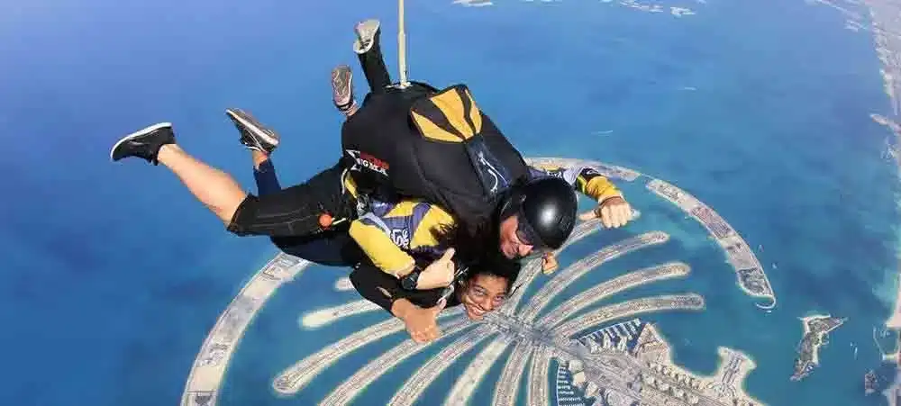 SkyDiving-in-Dubai - adventure sports